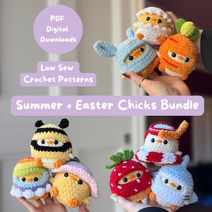 Könnte beinhalten: Ein Bündel an Häkel-Küken-Mustern für den Sommer und Ostern. Die Muster beinhalten eine Biene, eine Erdbeere, eine Karotte, ein Regenbogen-Ei, ein Häschen, einen Schneemann und ein normales Küken. Die Muster sind als digitale PDF-Downloads erhältlich.