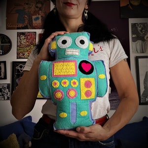 Robot Cushion Ceferino G-B