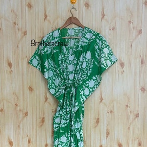 Caftano in cotone floreale verde: abbigliamento da casa boho taglie forti