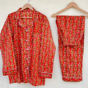 Leaf Print Cotton Pajama Set: Summer Loungewear