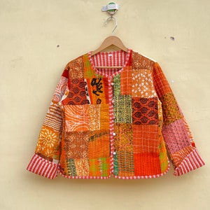 Giacca trapuntata patchwork arancione: cappotto boho indiano
