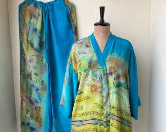 Hermoso kimono sari de seda con pijama, kimono corto estampado, pijama de seda, pijama, regalo para ella.
