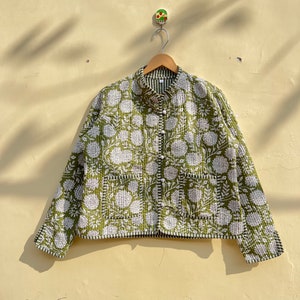 Groene en witte gewatteerde kraag jas vrouwen dragen streep leidingen handgemaakte vintage gewatteerde jas, jassen, nieuwe stijl, Boho dubbelzijdige slijtage, afbeelding 1