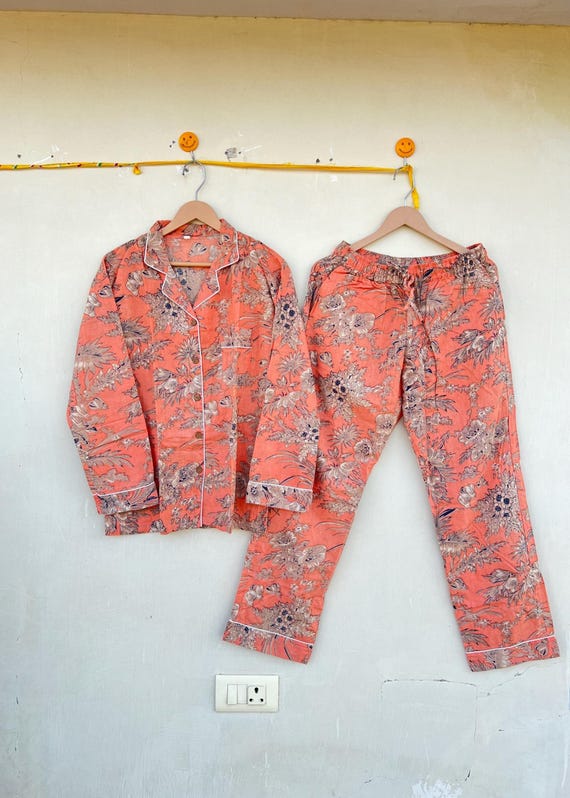 花 柄 パジャマ LIBERTY スムースプリント 花柄 Gabrysia レディス