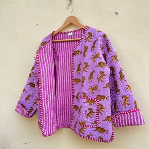 Handgefertigte indische Baumwollblock-Tigerdruck-Steppjacke, Boho-Mantel, Winterkleidungjacke, Vollärmeljacke, zwei Vordertaschen Bild 5