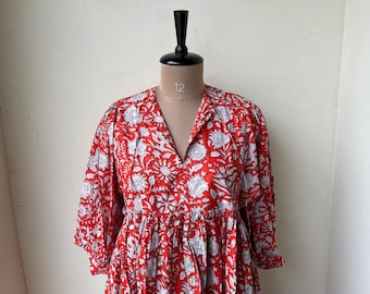 Vestido midi con estampado floral a mano, minivestido, vestido de algodón suave para primavera, vestido de verano para mujer, vestido bohemio, escote profundo con cierre de cordón.