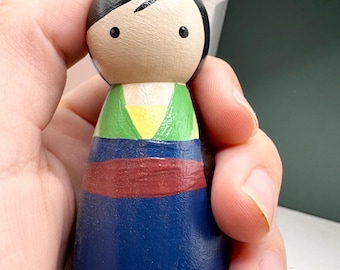 Mulan Prinzessin Holzpuppe handbemalt