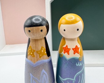 Muñeca de madera con forma de sirena