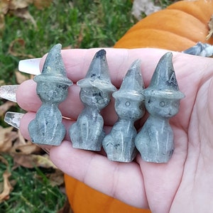 ONE - Labradorite Cat with Hat Carving