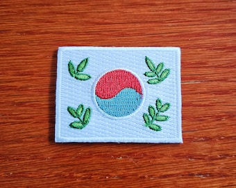 Leafy Korean Flag Small Iron-On Patch