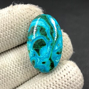 Malachiet chrysocolla cabochon... ovale cabochon... 27 x 17 x 7 mm... 30 kt... A#N7187