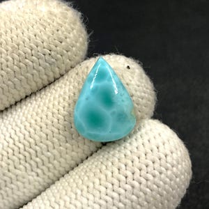 Cabochon Larimar... Cabochon ovale...16x12x4 mm...6 ct...A#N8128