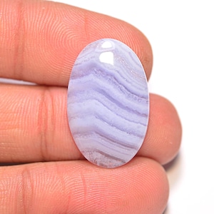 Cabochon d'agate en dentelle bleue... Cabochon ovale... 25 x 16 x 4 mm... 12 Cts... A#N5043