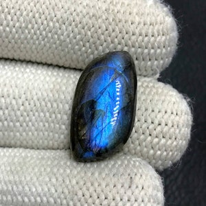 Blue Labradorite Cabochon... Freeform Cabochon...22x12x6 mm...11 Cts...A#i3214