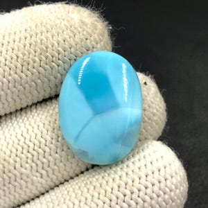 Larimar Cabochon... Oval Cabochon...23x17x4 mm...15 Cts...A#N8117