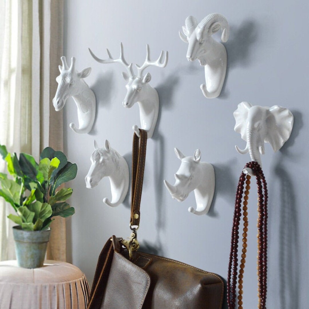 wall bag hanger