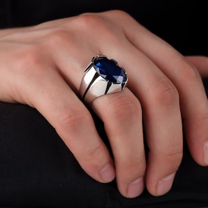 Handgemachter Ottoman 925 Sterlingsilber-Herrenring: Edelstein-Mittelstück