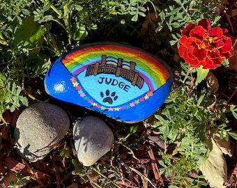 Personalized Pet Memorial Rock / Memorial / Rainbow Bridge / Pet Loss / Pet Remembrance / Grave Marker / Pet Grave / Unique / Gift /