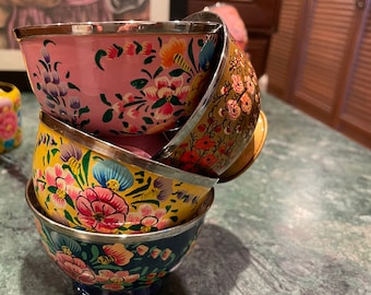 Hand painted steel pots made in Kashmir
