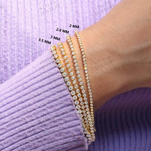 Pulsera de tenis de moissanita en oro de 10 quilates, delicada pulsera de tenis minimalista, fina pulsera de oro, pulsera de moissanita para mujer, pulsera de diamantes