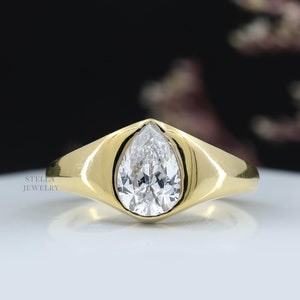 Pear Moissanite Signet Ring Pinky Signet Ring Pear Engagement Ring Tear Drop Ring 14K Solid Gold Statement Ring Pear Diamond Ring For Women