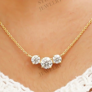 3石ネックレス ミニマリスト レディースネックレス VVS モアッサナイトネックレス 繊細なソリティアネックレス 14K ソリッドゴールド 上品なペンダントネックレス