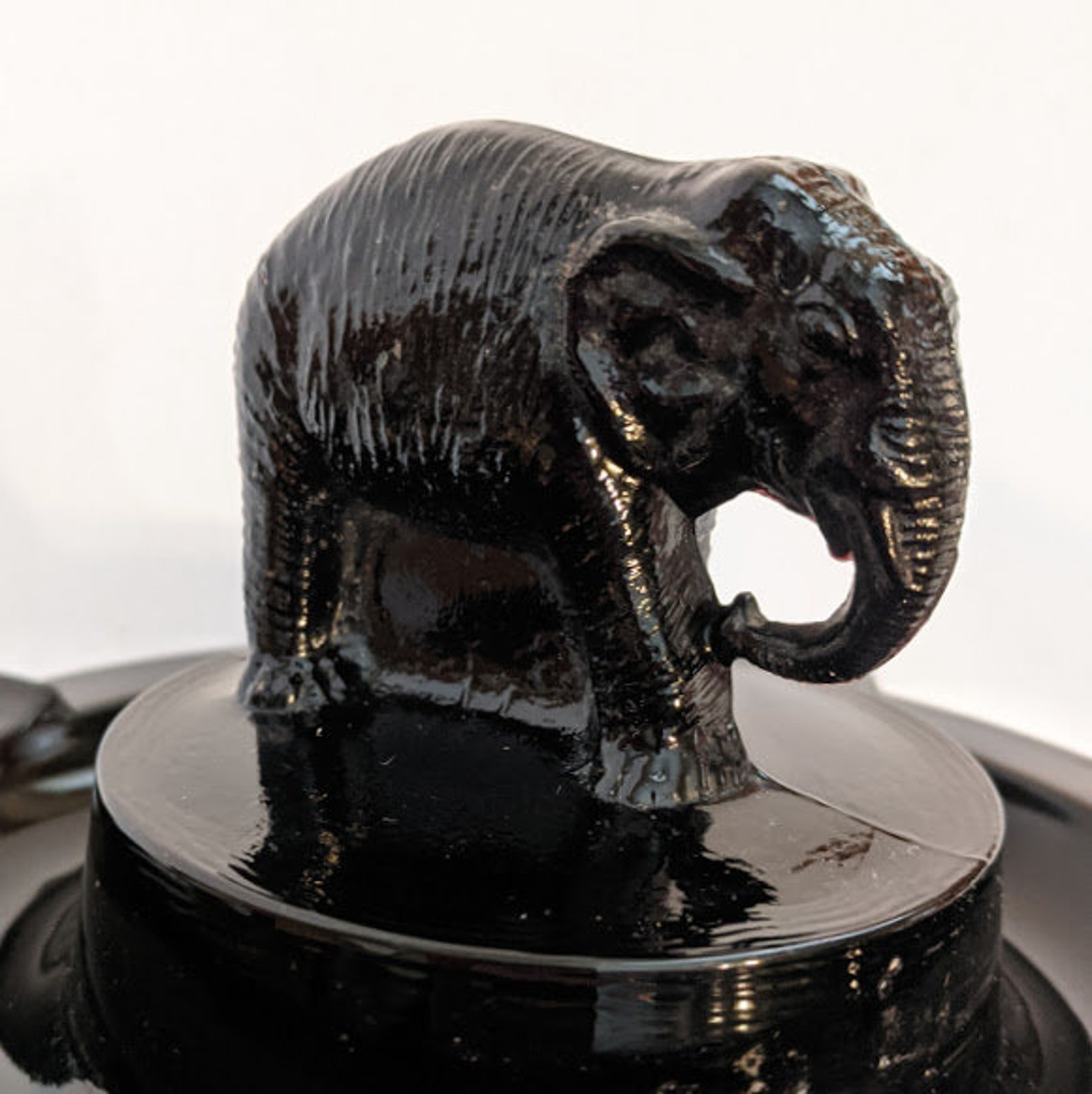Black Amethyst Elephant Ashtray by L E Smith Vintage Unusual Etsy