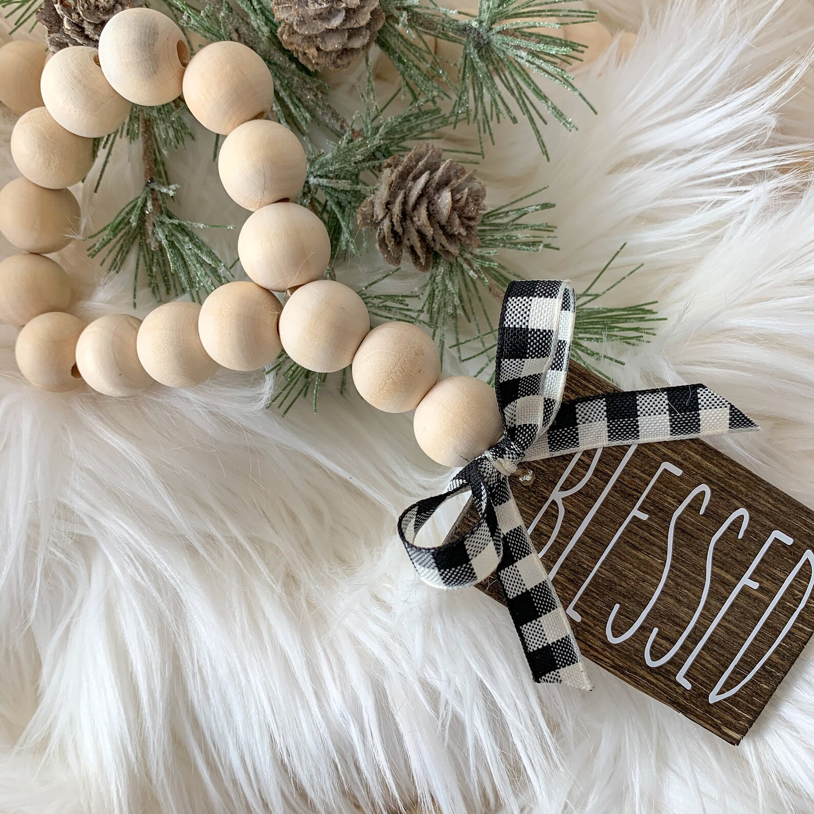 Wine Bottle Wood Beaded Garland Gift for Wine Lover Christmas Farmhouse Kitchen Decor Wine