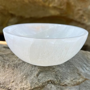 SELENITE CHARGING BOWL, crystal charging bowl, round shaped selenite bowl, selenite, selenite crystals charging bowl.