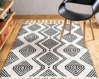 The Indoor Store - Hand Woven Wool Shaggy Area Rug, Black & Off-White, Geometric Diamonds