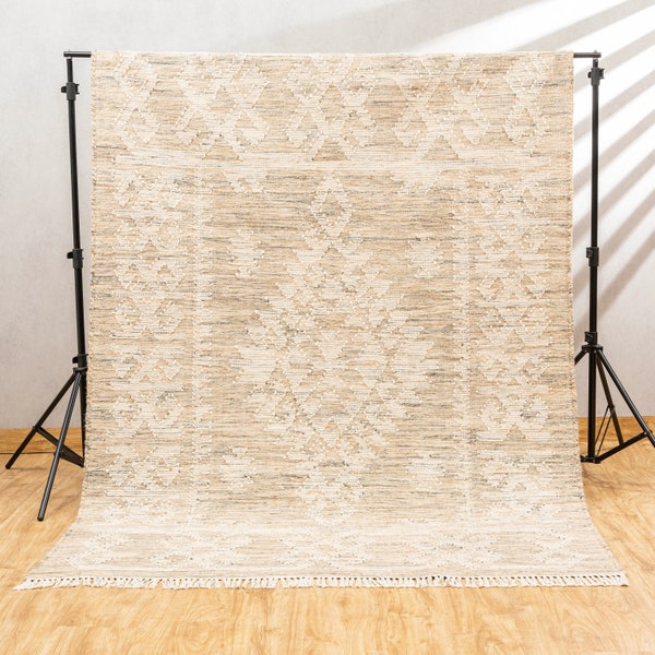 The Indoor Store - Hand Woven Wool Area Rug, Textured Beige & Off-White, Traditional
