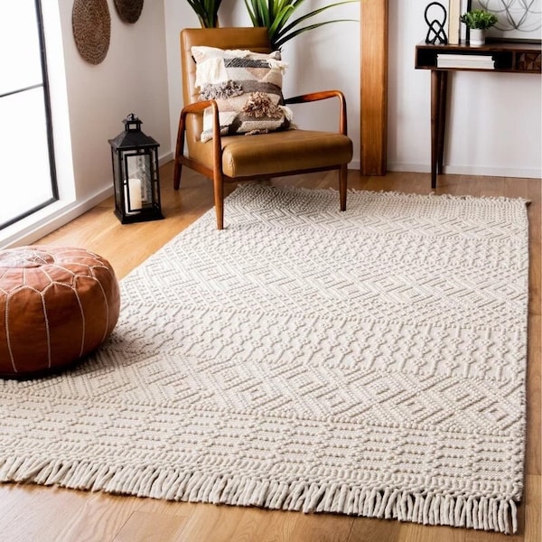 The Indoor Store - Hand Woven Wool Area Rug, Geometric Dhurrie, Ivory / Off White