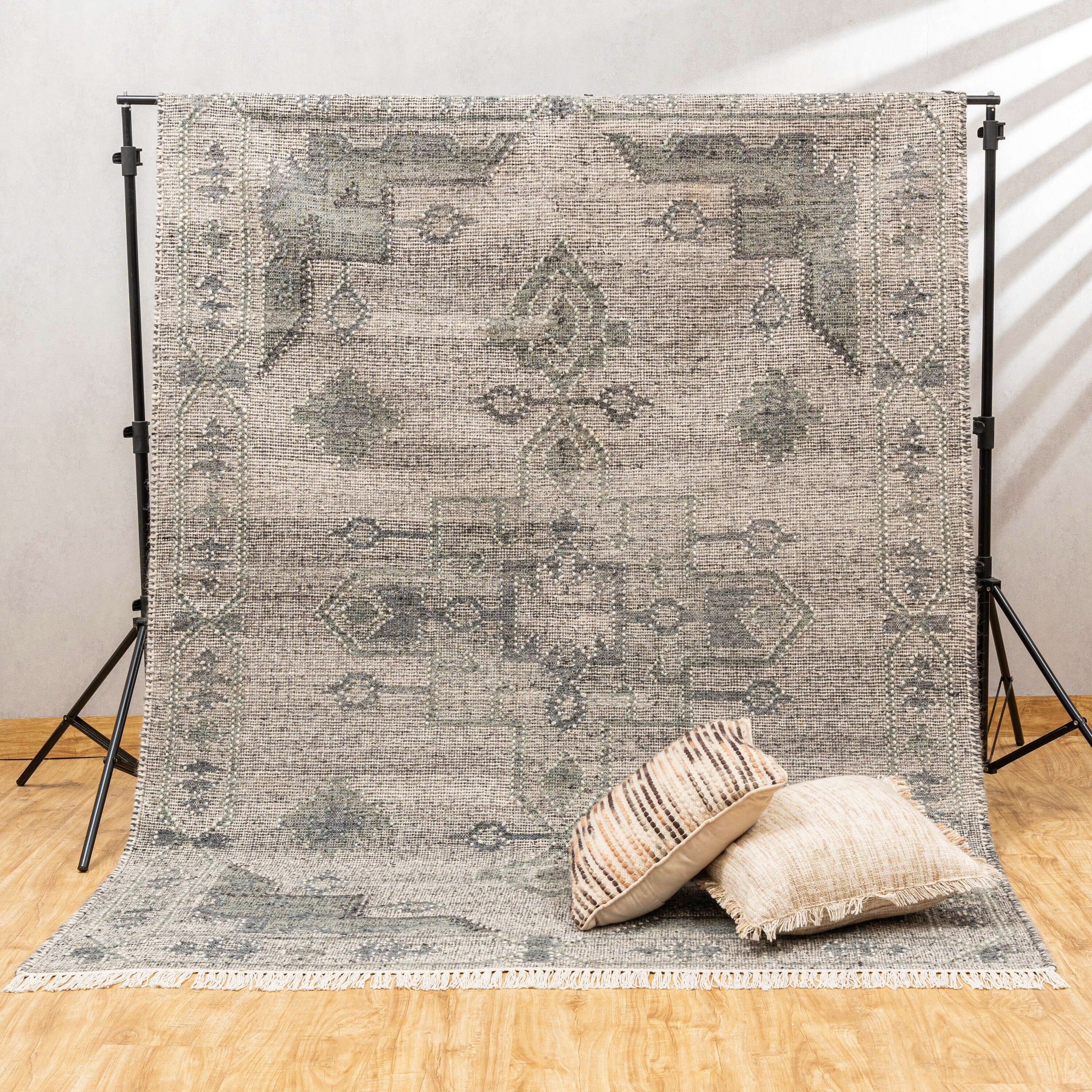 The Indoor Store - Hand Woven Wool Area Rug, Textured Grey & Off-White, Traditional