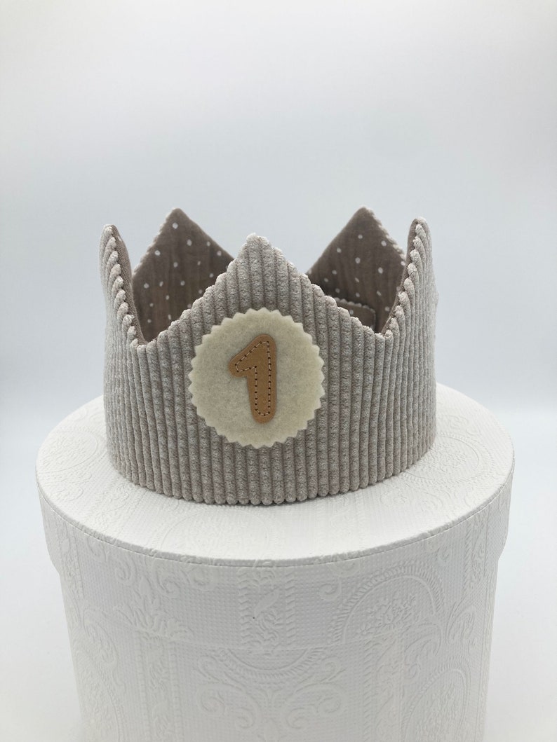 Birthday crown neutral: corduroy fabric natural colors Graubeige Braun