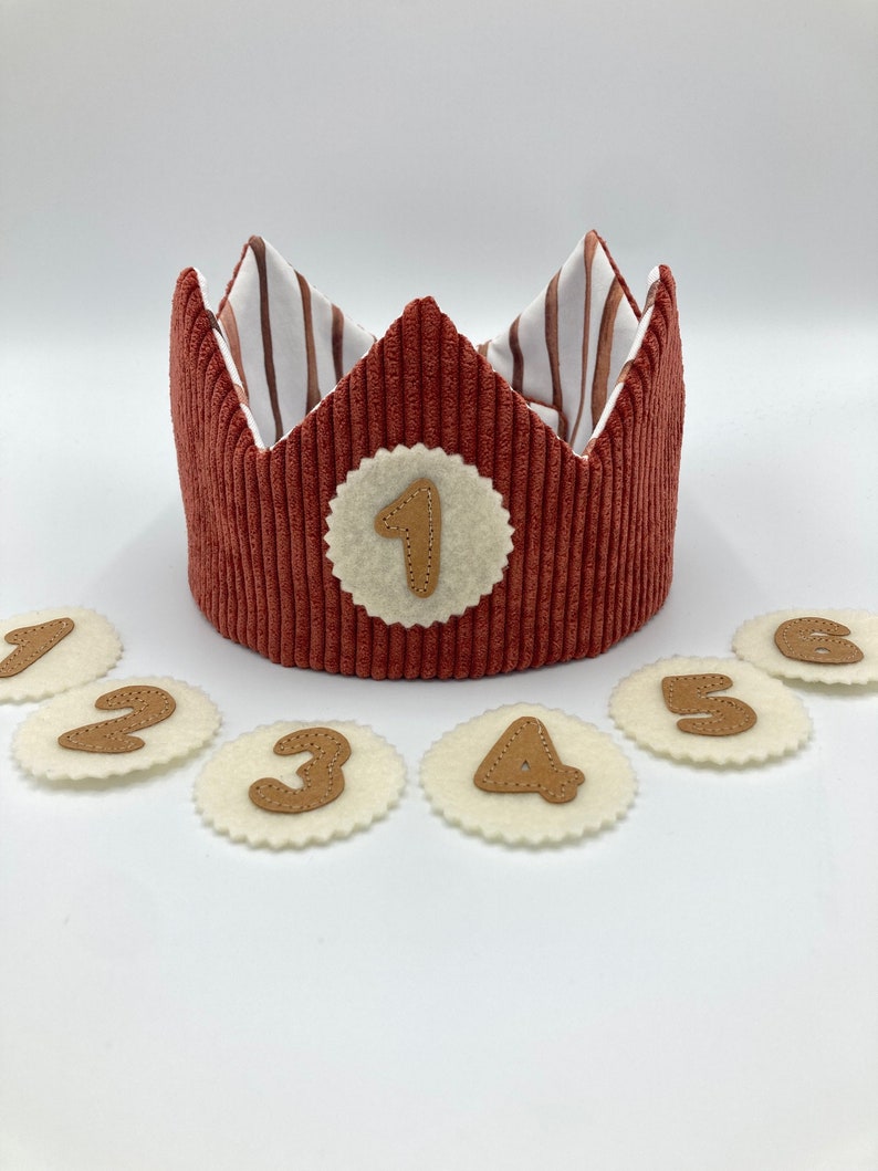 Birthday crown neutral: corduroy fabric natural colors Rost Streifen