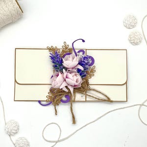 PROVENCE,biglietto di auguri fatto a mano a forma di busta con due tasche interne una con biglietto e l’altra per contenere denaro o voucher