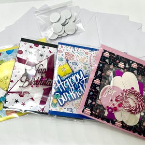 HAPPY BIRTHDAY, kit creativo  per creare biglietti di auguri personalizzati, set per 4 cartoline fai da te, scrapbooking, creativi