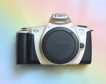 Canon EOS Rebel 2000 35mm Film SLR Camera Kit with 28-80mm