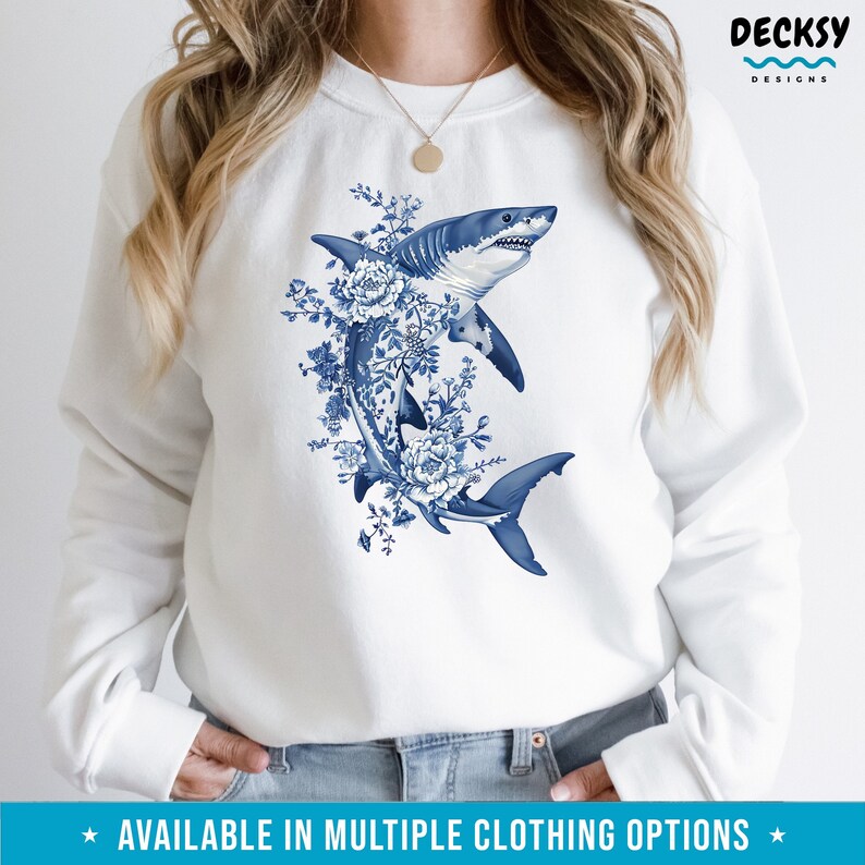 Shark Sweatshirt, Floral Shirt, Whale Shark Sweater Marine Biology Gift, Ocean Beach Hoodie, Gift For Shark Lover, Chinoiserie Aesthetic Tee imagen 2