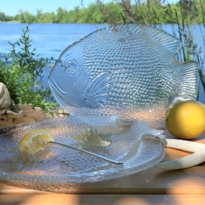 Vintage Arcoroc France Poisson Fish Shaped Glass Dinner Plates for Seafood, Sushi, Coastal Beach House Dining and Serving Set of 4