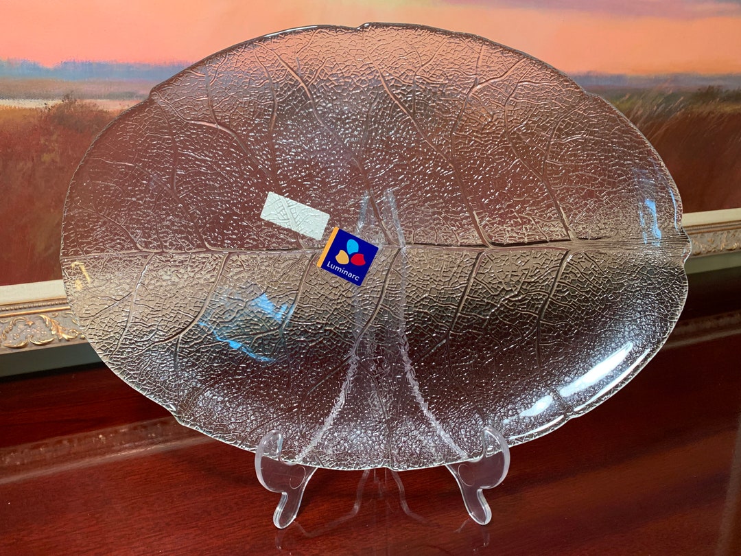 Vintage Arcoroc Aspen 13 Oval Glass Serving Platter Embossed Leaf