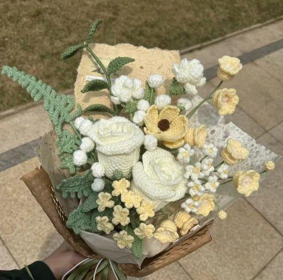 Centrotavola All'uncinetto Fatto A Mano 50cm | Fiore Di Cotone Beige Vintage | Matrimonio, Casa, Regalo