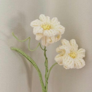 Peruvian Daffodils Narcissus flower crochet pattern. Digital PDF. Amigurumi flower bouquet, wedding, diy crafts.