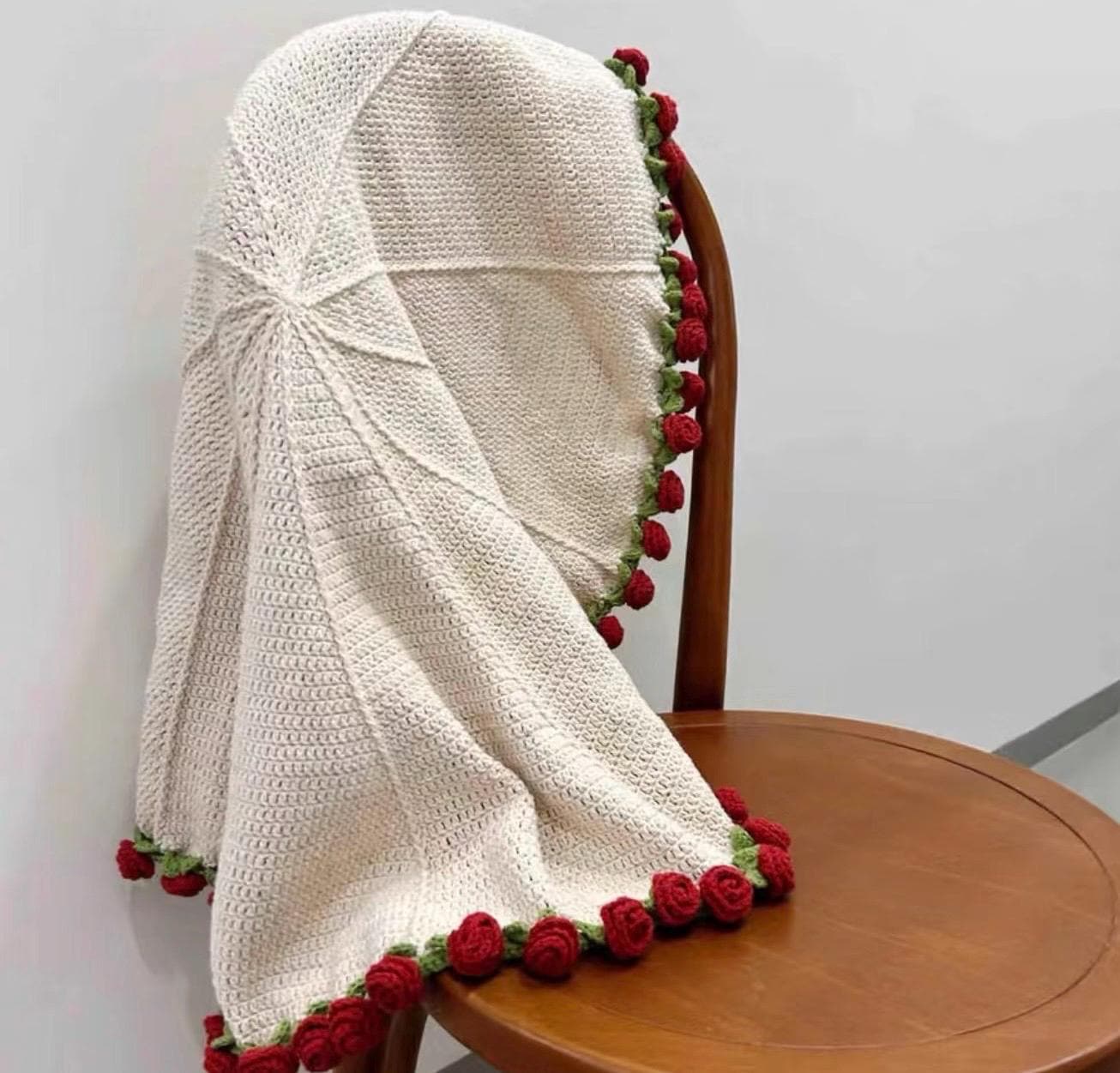 話題のバラの花柄ブランケットかぎ針編みパターン – バレンタイン 