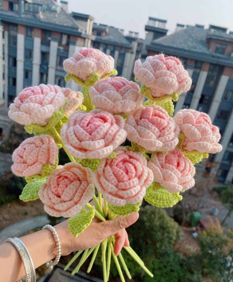 Bouquet de fleurs au crochet, motif P - Cadeau pour maman au crochet 11 en 1 Débutant intermédiaire - Instructions faciles, étape par étape, PDF imprimable image 10