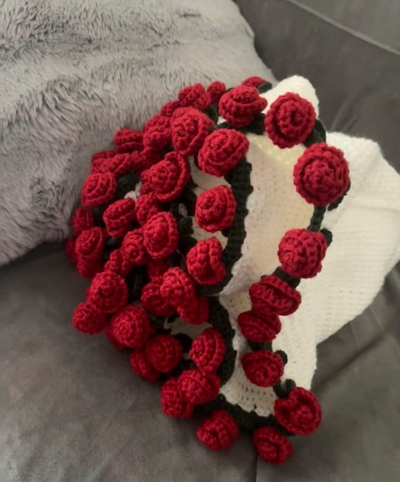 Coperta All'Uncinetto Con Rose 3D - Diametro 110 Cm - Fatte A Mano In Cotone, Regalo Per La Festa Della Mamma