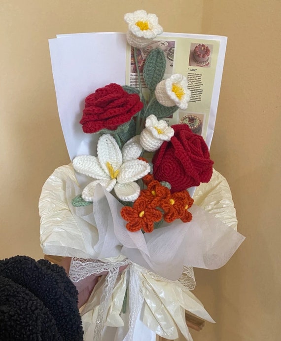 Aesthetic FLOWER bouquet pattern G. 6 in 1. Daisy, rose, tulip PDF crochet  pattern. Easy crochet, diy crafts. Unique Wedding and graduation
