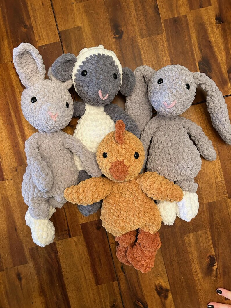 Handmade Crochet Newborn Bunny with Carrots Gift Set (3pc) – Baby Shower Gift main image 1