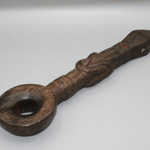 Ghurra / Wooden Baratte Guide / Nepal - Himalaya / Tribal Art