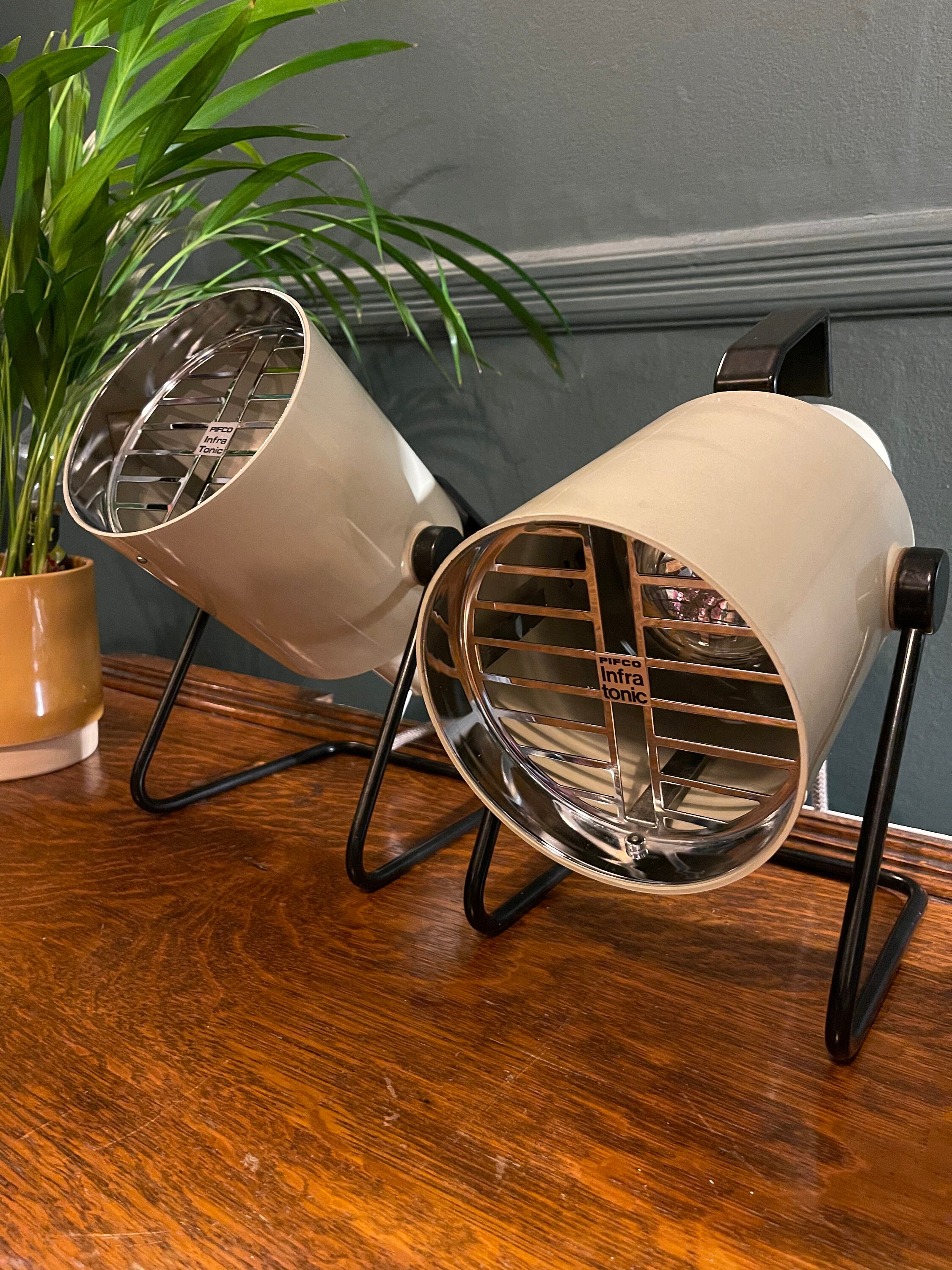 Vintage PIFCO Infra Tonic 1030 Table Lamp/Spotlight Conversion